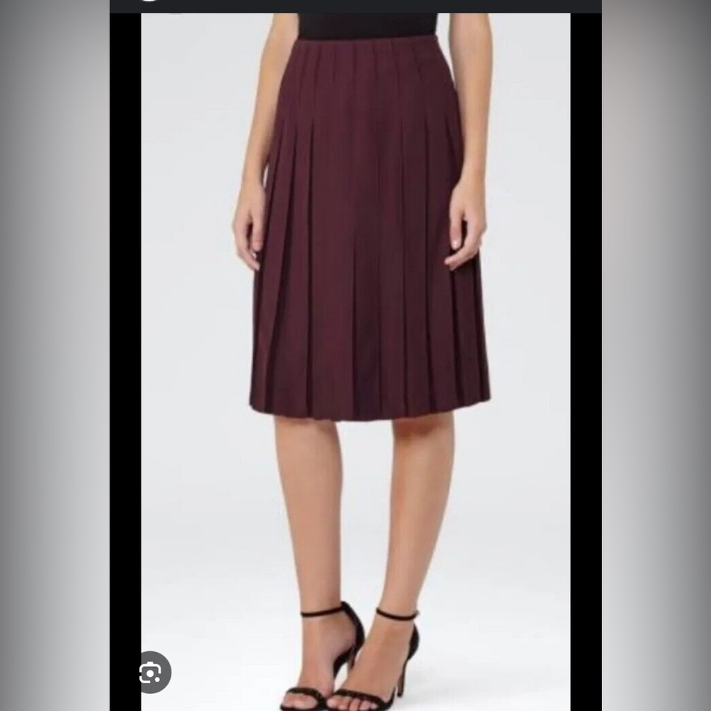 Reiss Selina Pleated Burgundy Knee Length Skirt - US Size 6